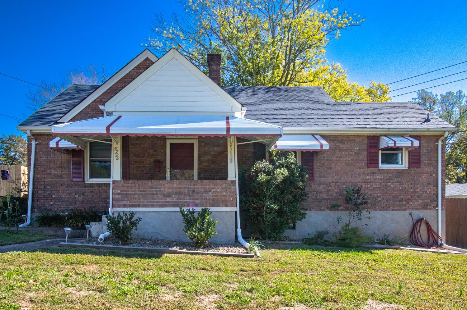 5728 White Oak Drive — photo