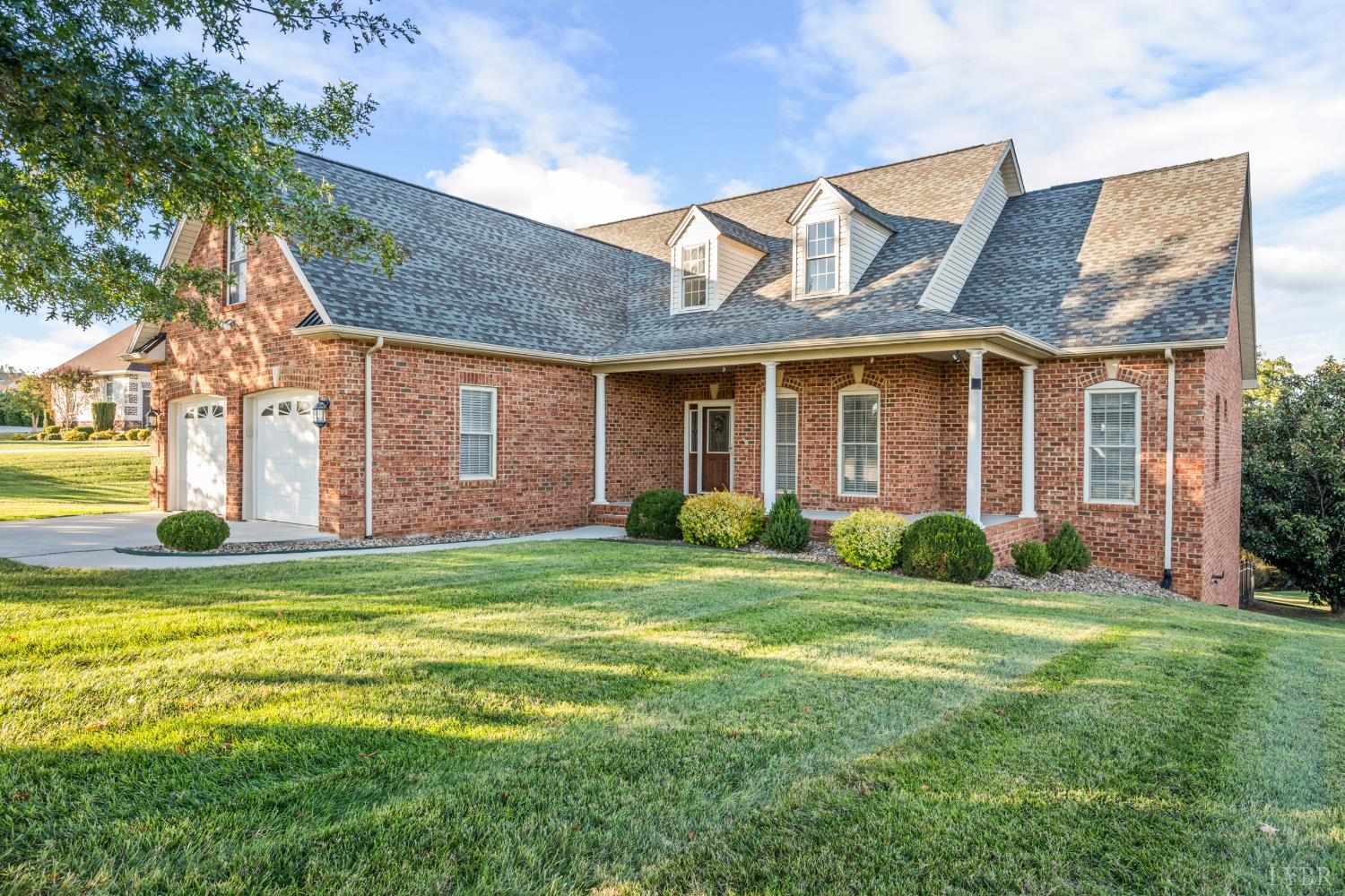 1286 Farmington Drive — photo