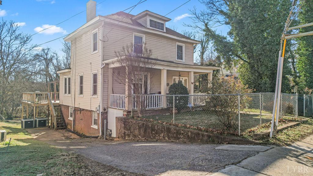 1300 16th Street — photo
