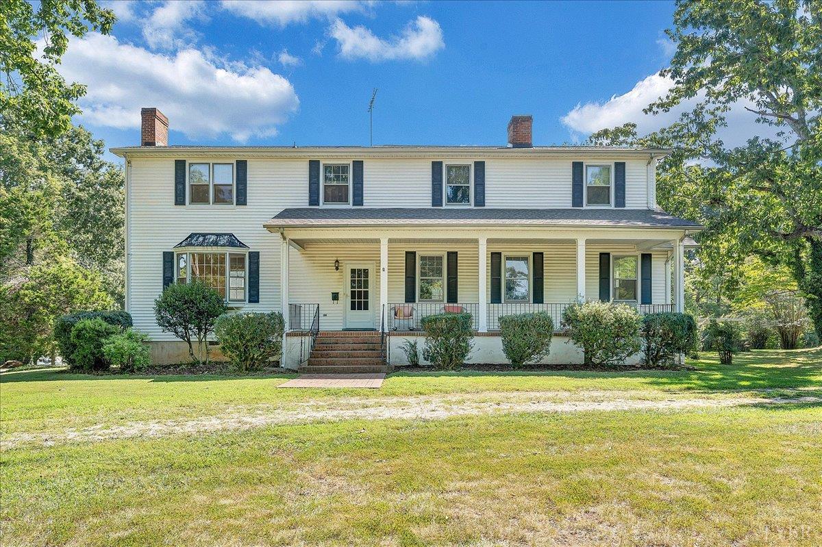 1426 Redfields, Appomattox, VA 24522 — photo 2