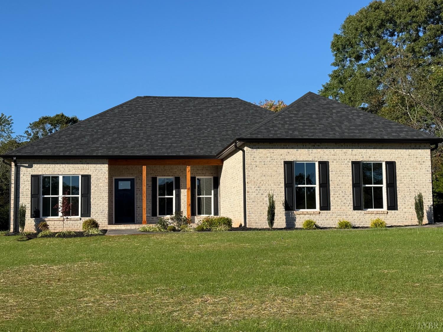 1068 Screechum Hollow Road — photo