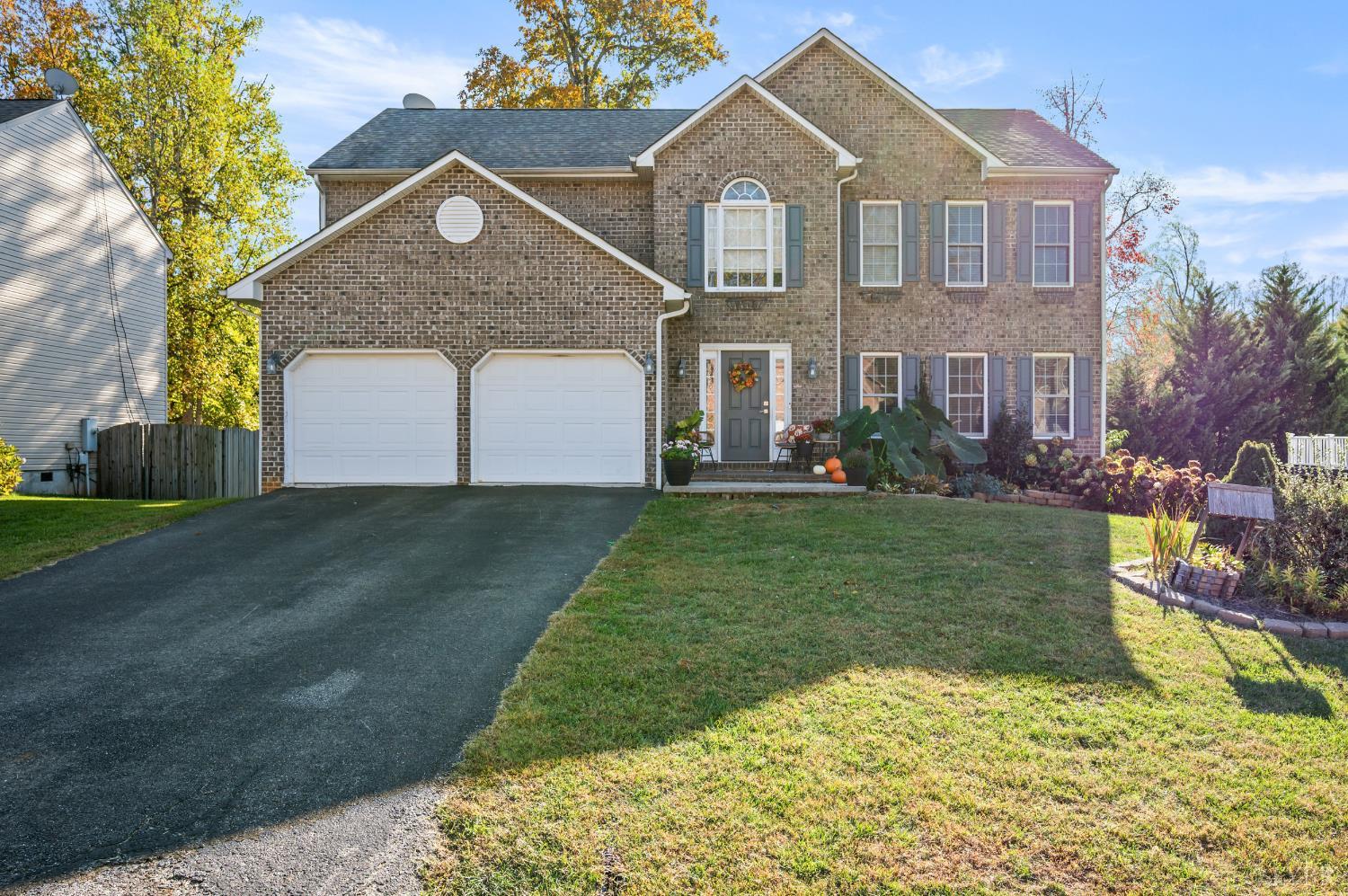 1150 Forest Edge Drive — photo