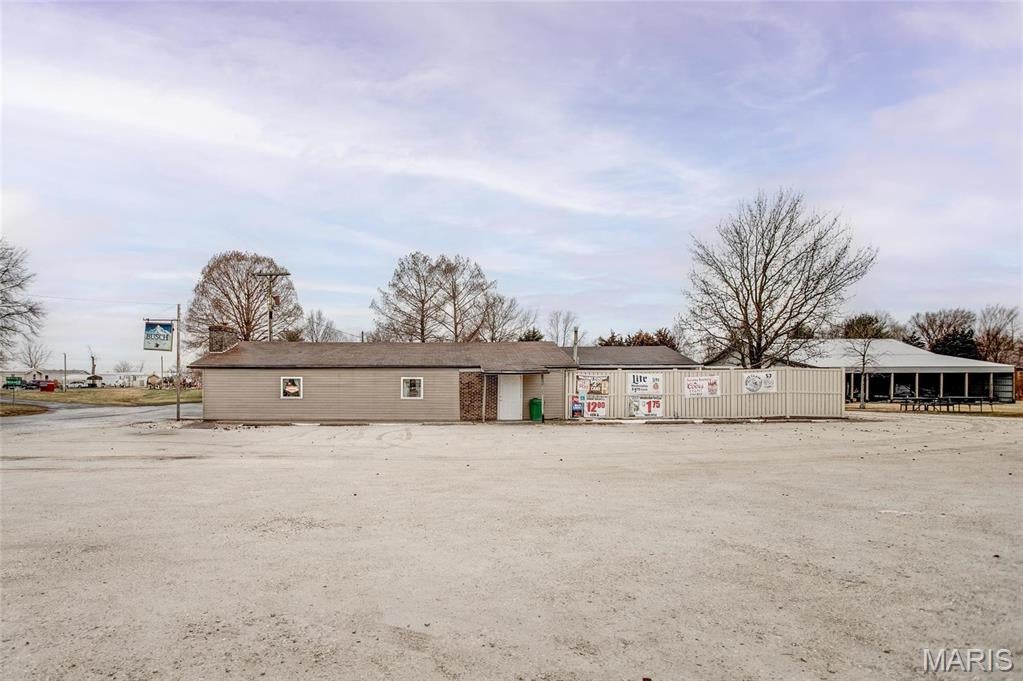 22817 Miller Lake Road — photo