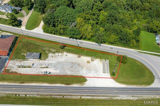 1 NE Service Road — photo