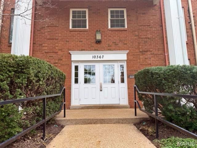 10367 Oxford Hill Drive 26 — photo