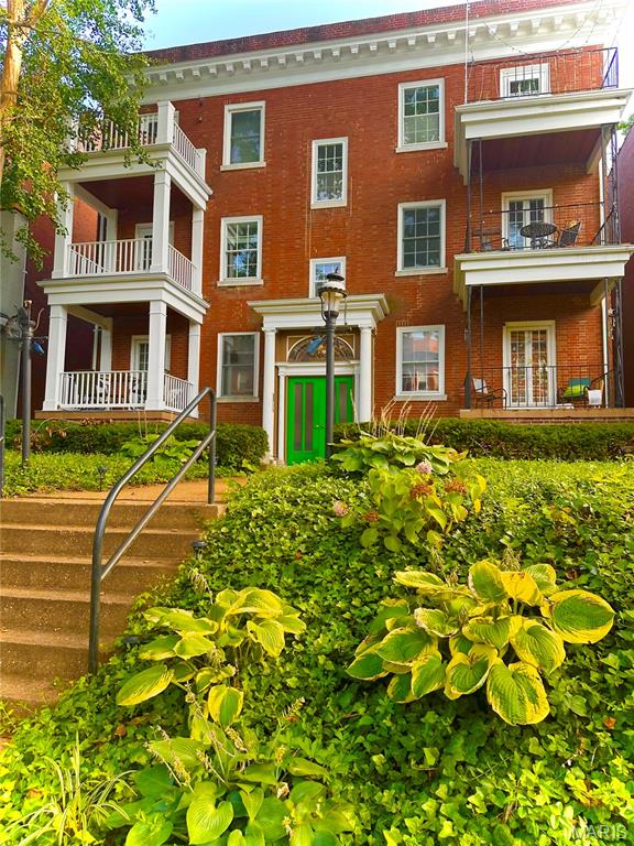 4530 Mcpherson Avenue 2E — photo