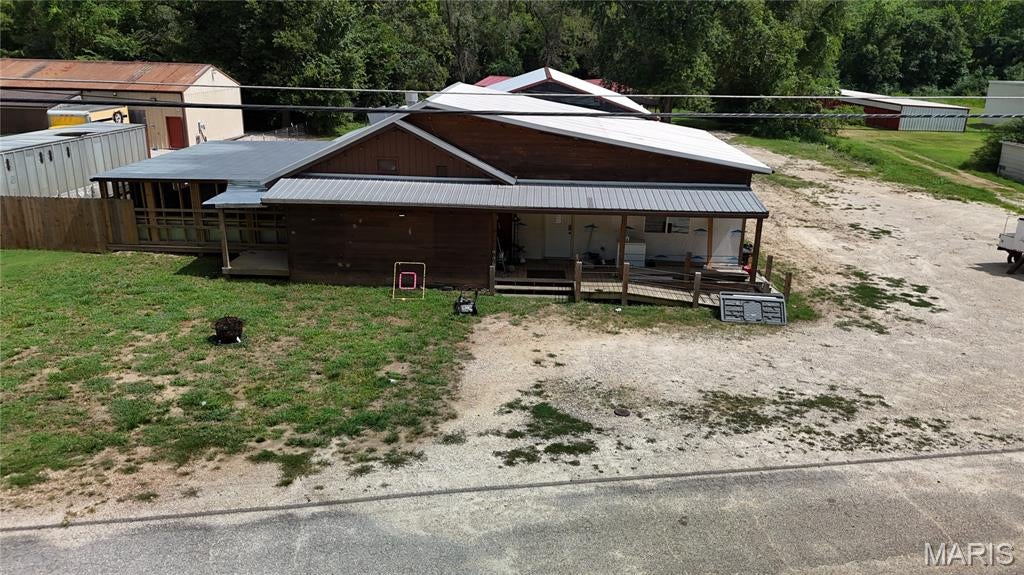 1413 a Main Street — photo