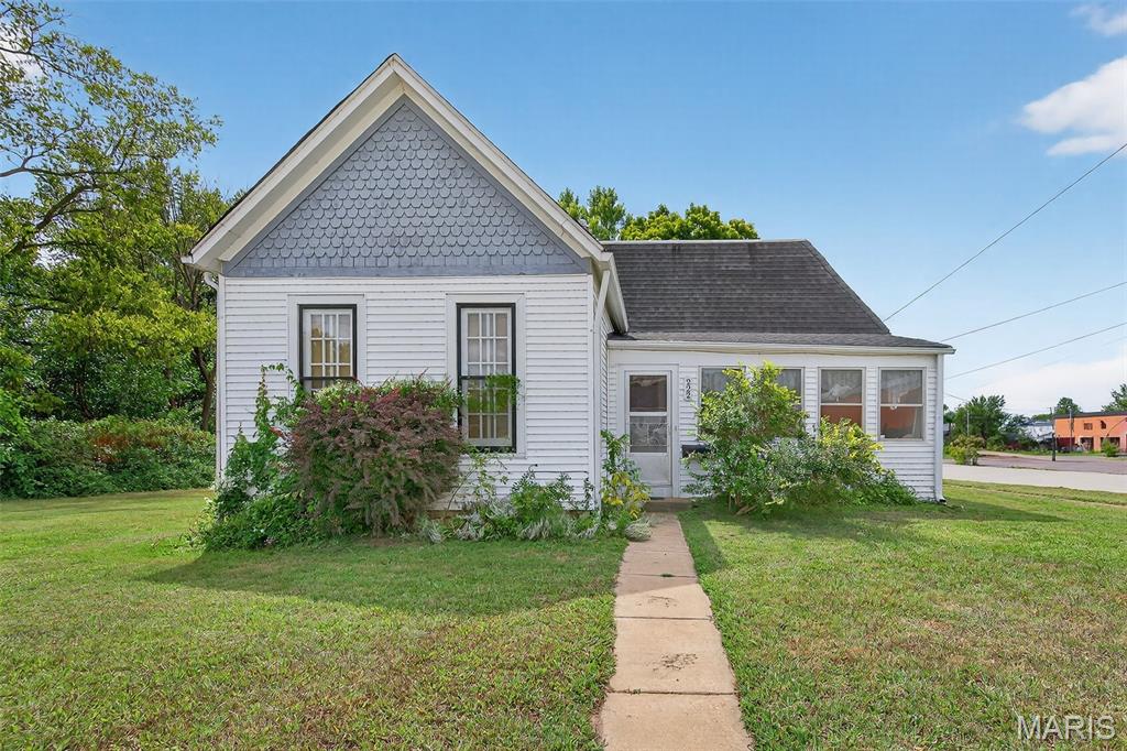 222 W Saint Louis Street — photo
