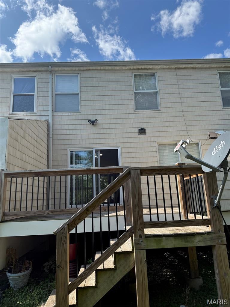 305 Sturbridge Village Drive — photo