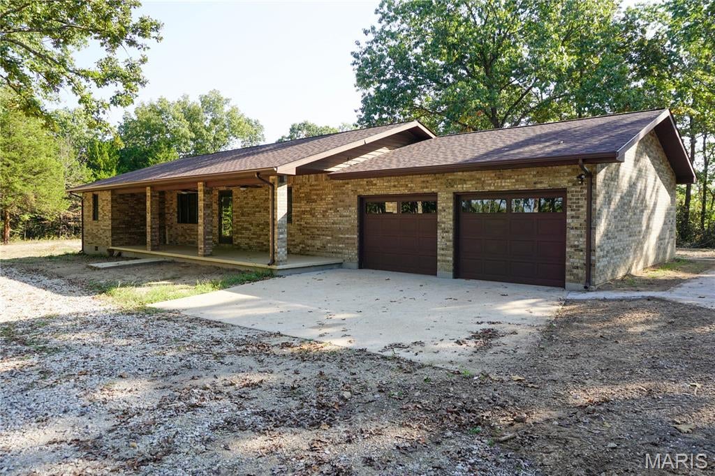 17101 CR 8190 — photo