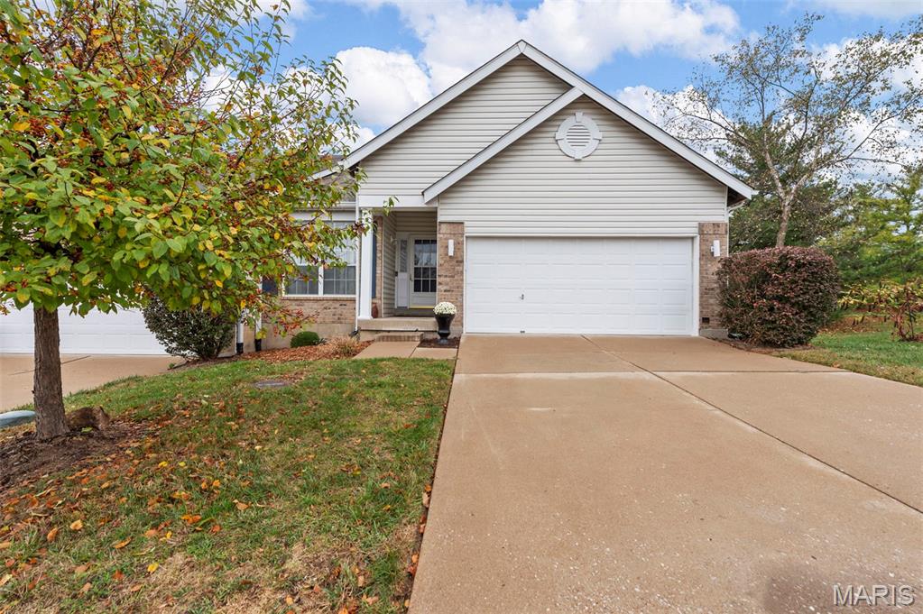 101 Robbins Way Drive — photo