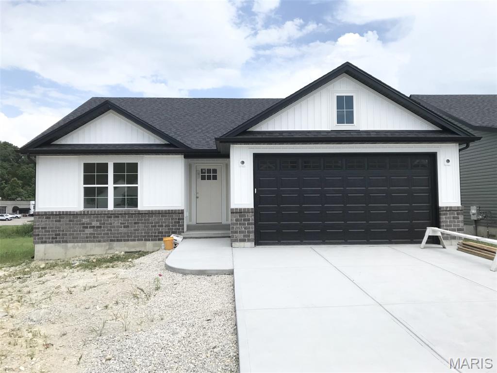 1652 Flagstaff Drive — photo