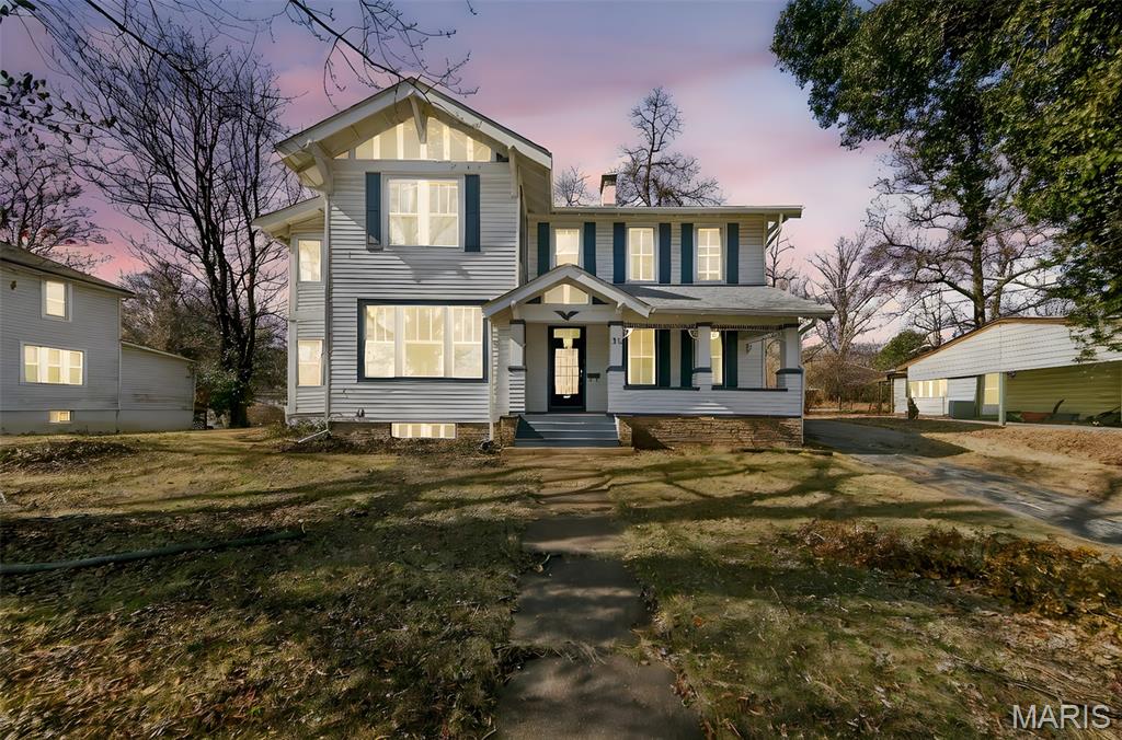 11 Miller Place — photo