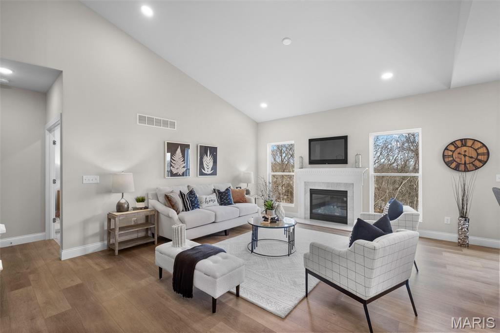 Home in Troy, MO 63379 — photo 2