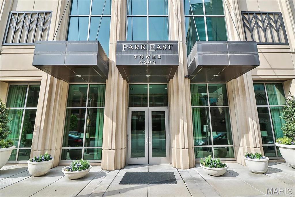 4909 Laclede Avenue 1404 — photo