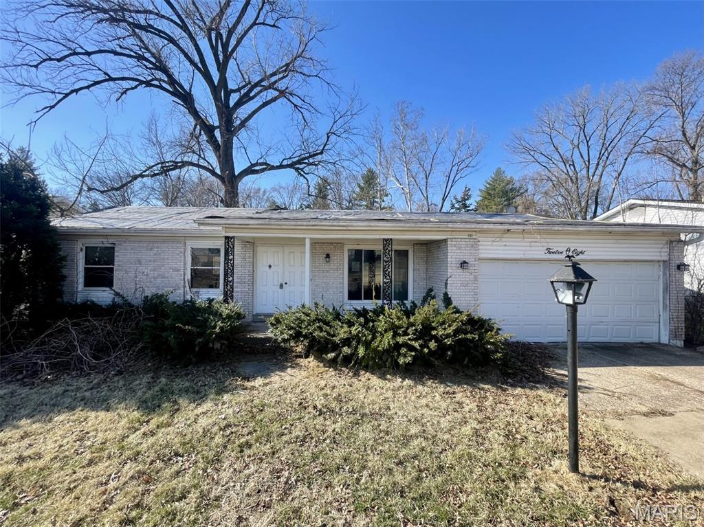 1208 Bellabrook Drive — photo