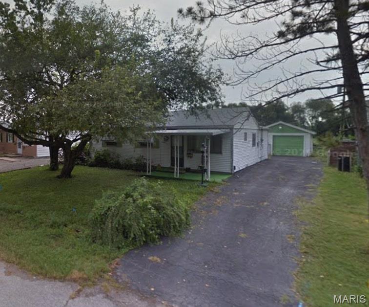 1066 Saint Margaret Drive — photo