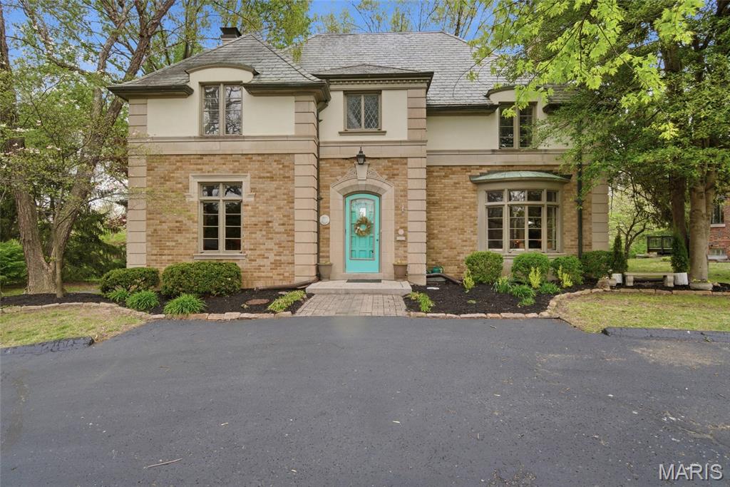 22 Country Club Place — photo