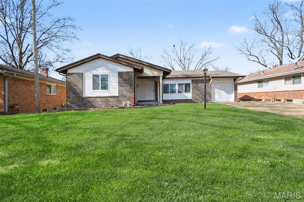 2855 Devonshire Drive — photo