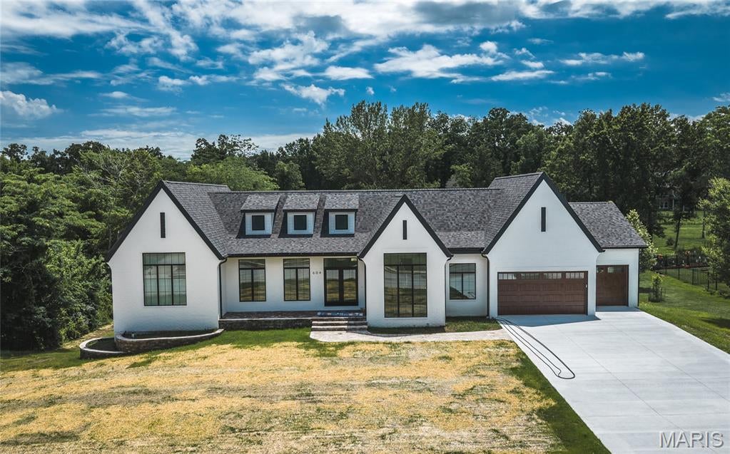 604 Winchester Drive — photo