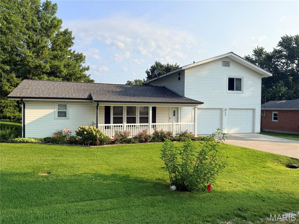 207 Scenic Drive — photo