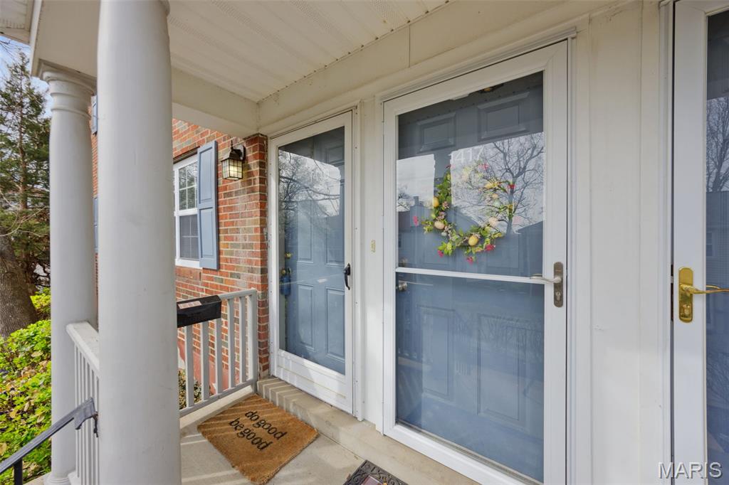 1419 Bluebird Terrace — photo