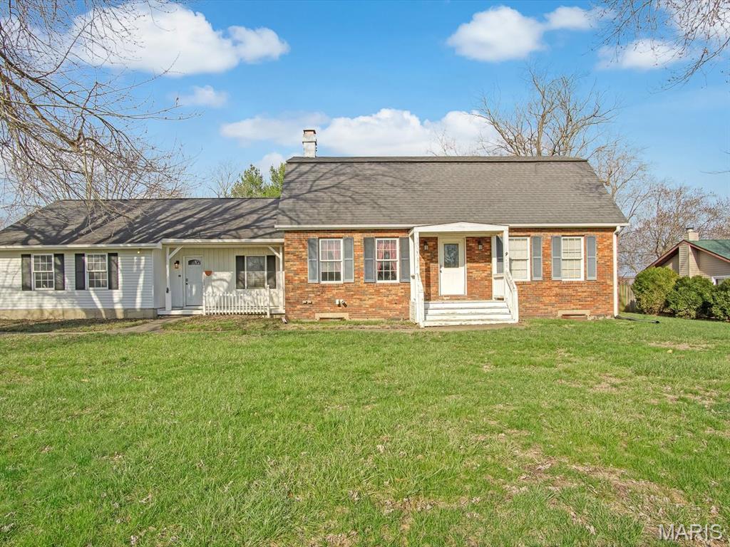 9 Parklane Drive W — photo