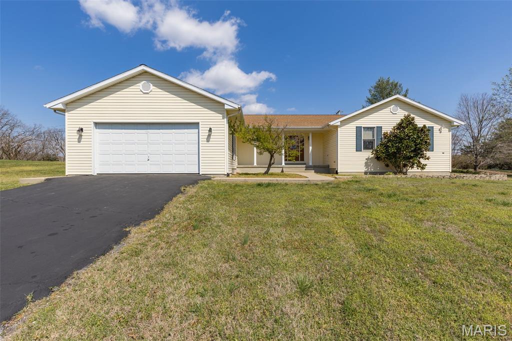 13113 Lakewood Drive — photo