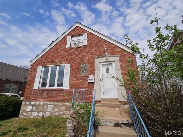 8917 Lucerne Court — photo