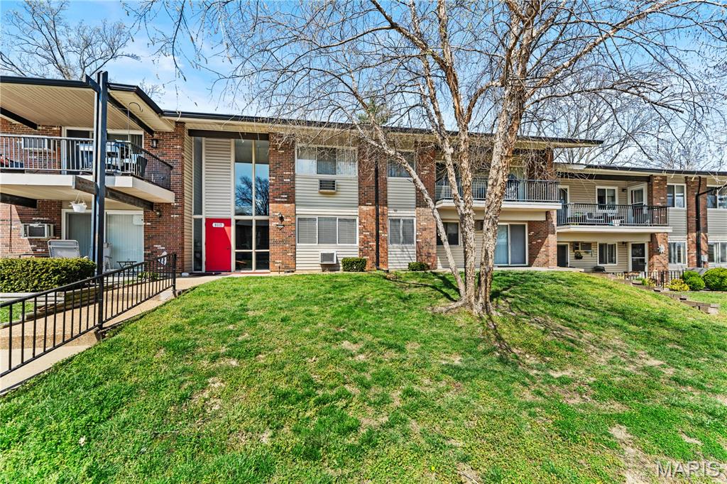 9117 Villaridge Court D — photo