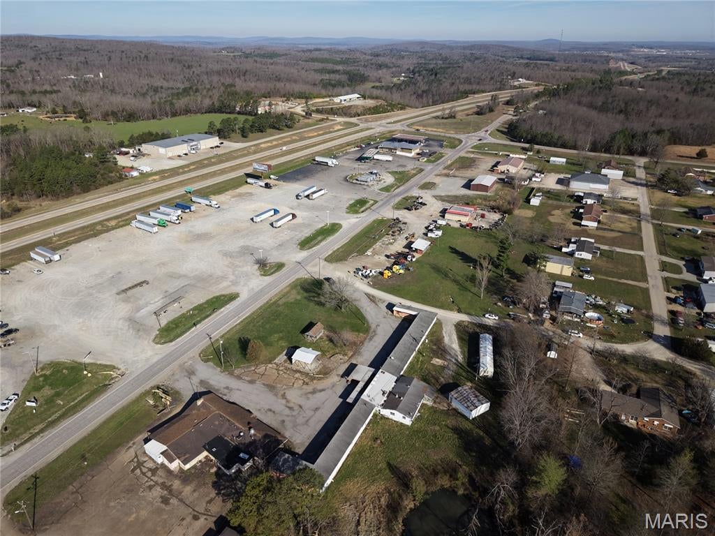 6795 Business Highway 67 — photo