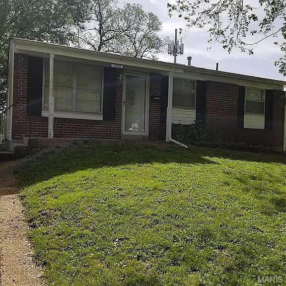10202 Castle Drive — photo