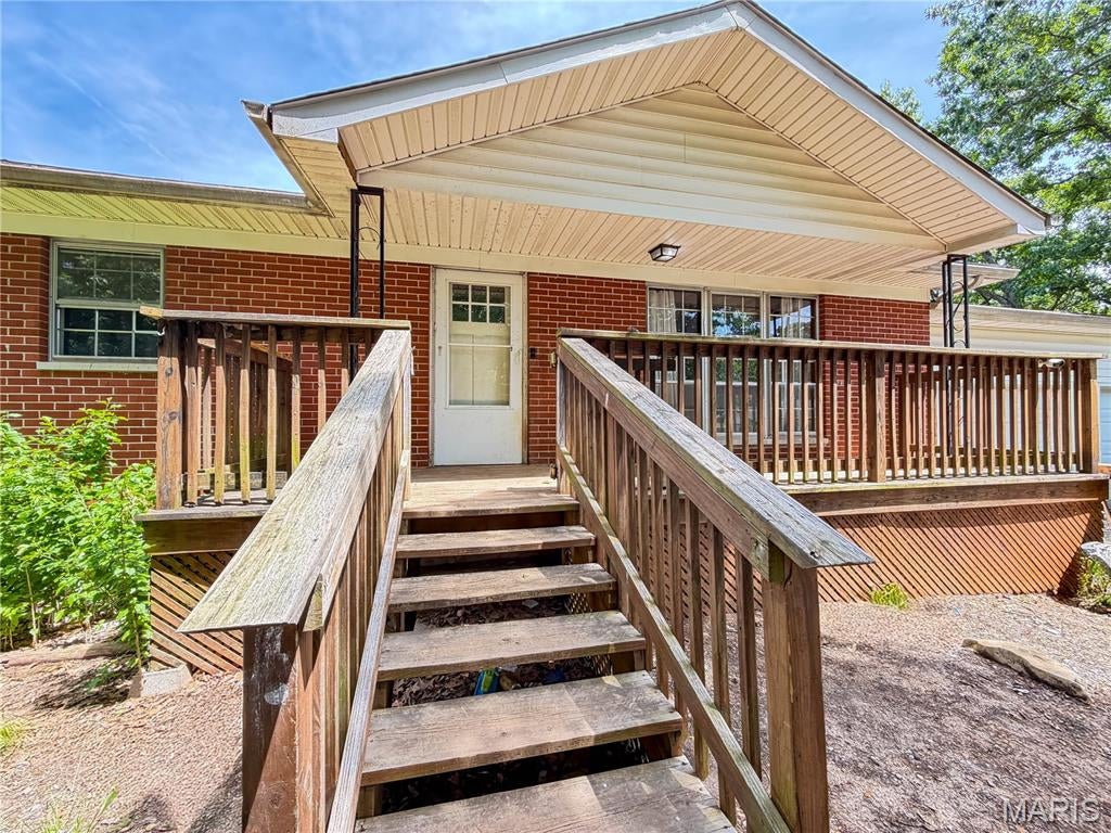 5644 State Road B — photo