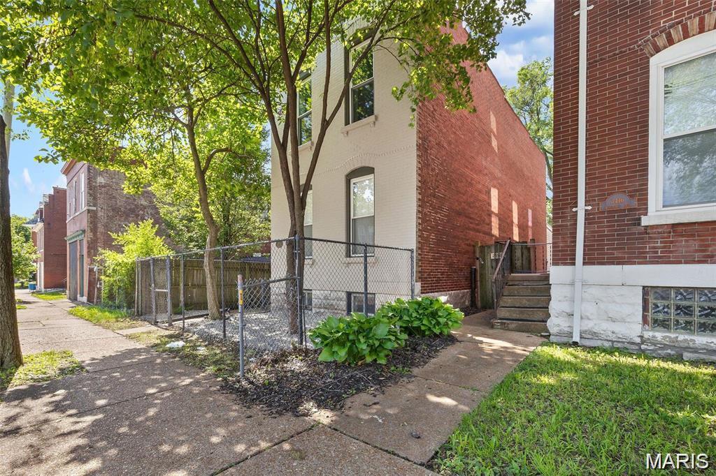 3414 Cherokee Street — photo