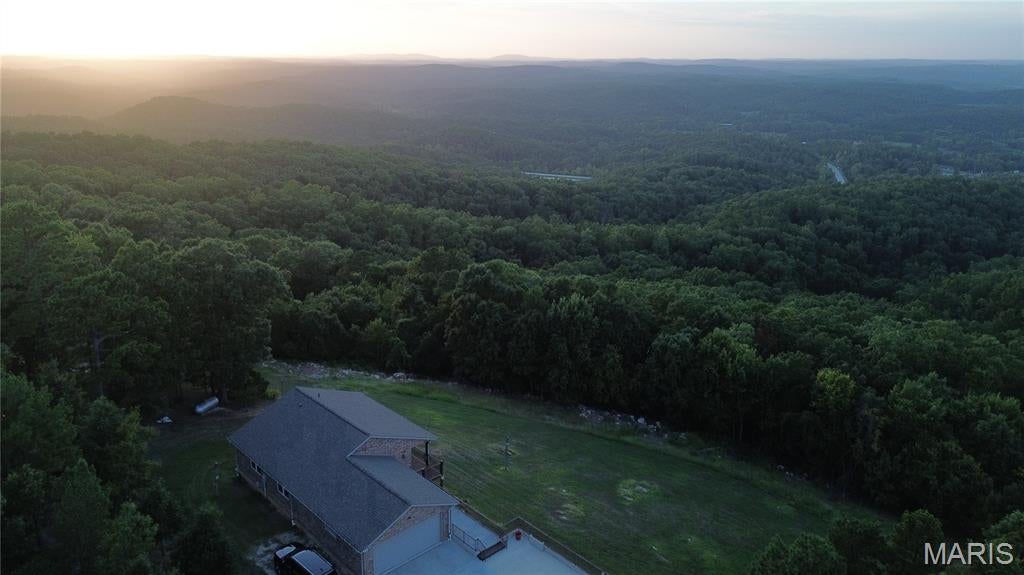 353 Skyline Drive — photo
