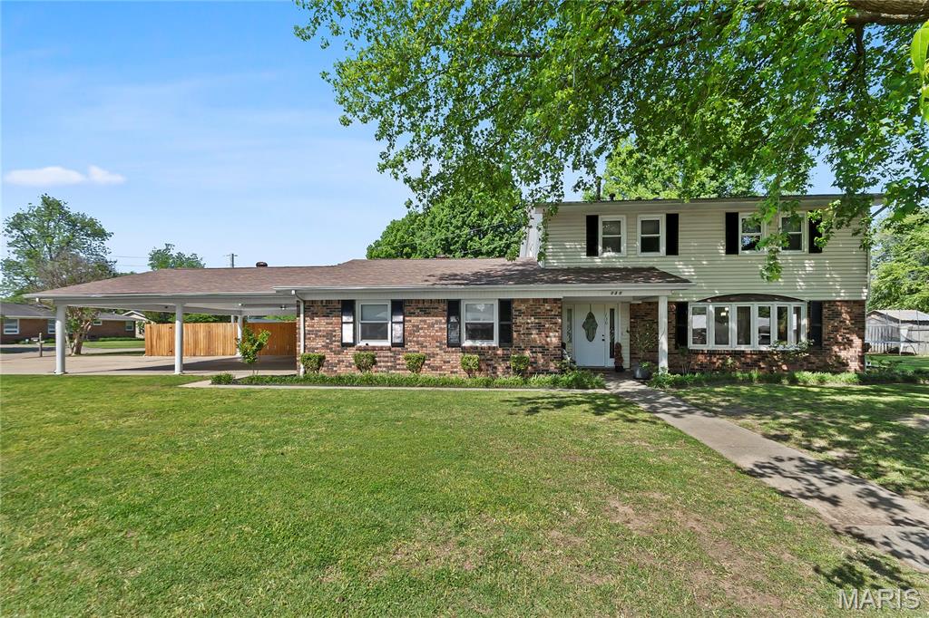 130 Saint Mark Lane — photo