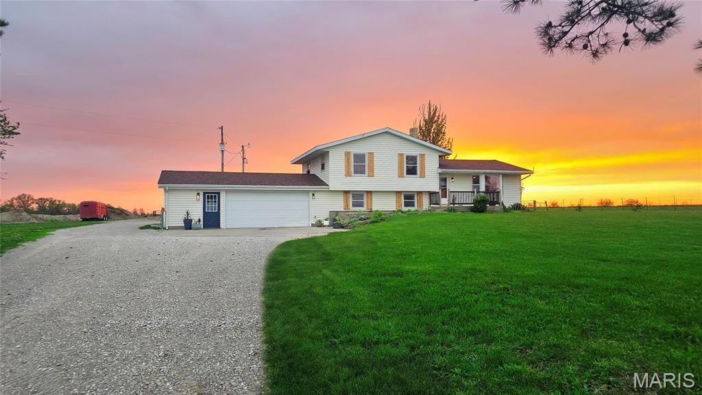 14082 Audrain Road 919 — photo