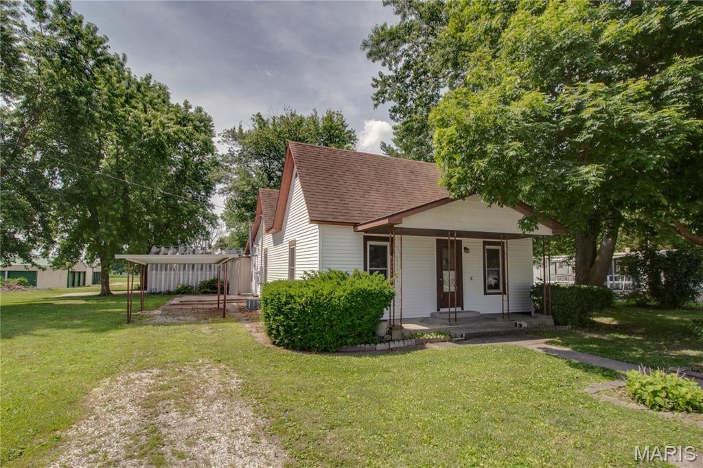 334 E Malone Street — photo