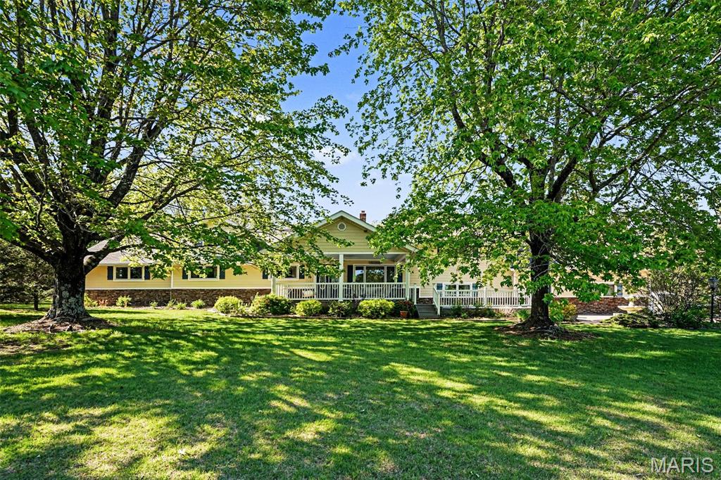 525 Highway Dd — photo