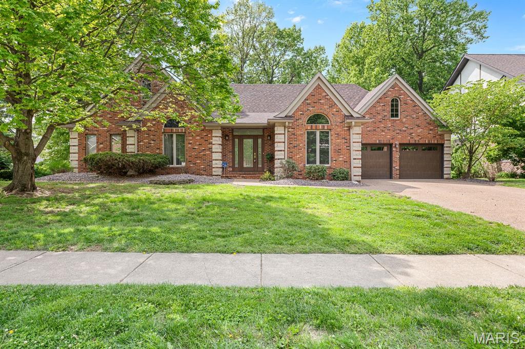 1005 Timberlake Drive — photo