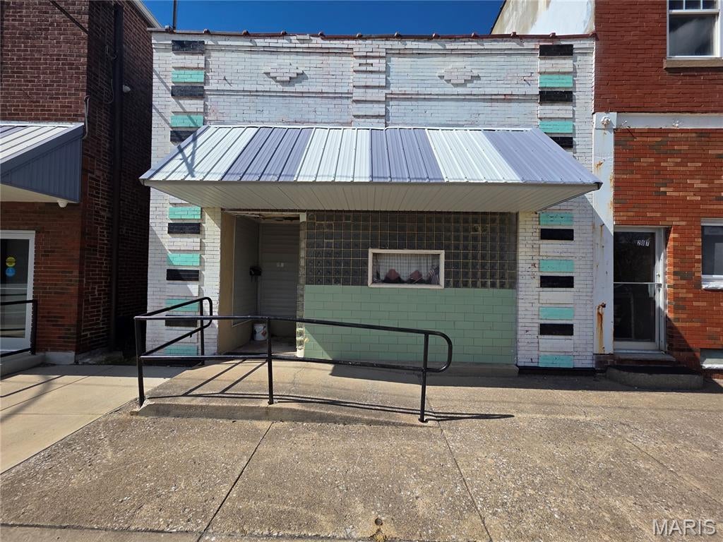 205 E Central Avenue — photo