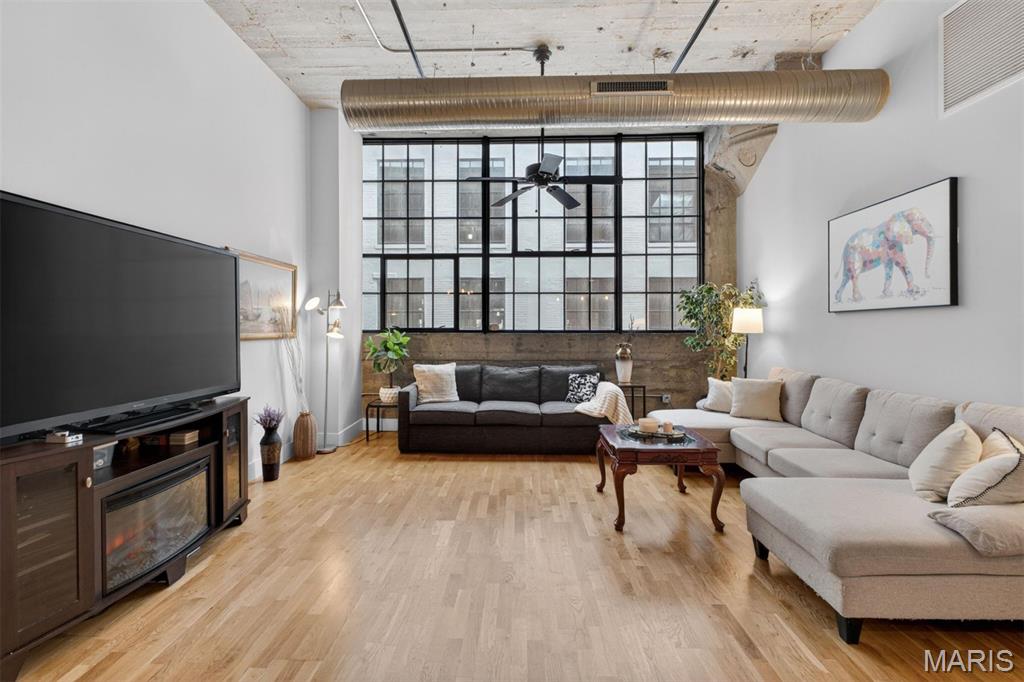 4100 Forest Park Avenue 427 — photo