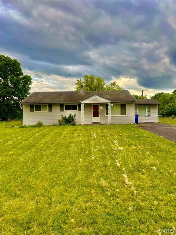 1020 Farmview Drive — photo