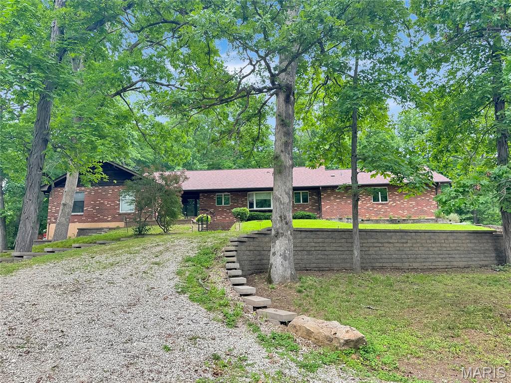 635 E Villa Ridge Road — photo