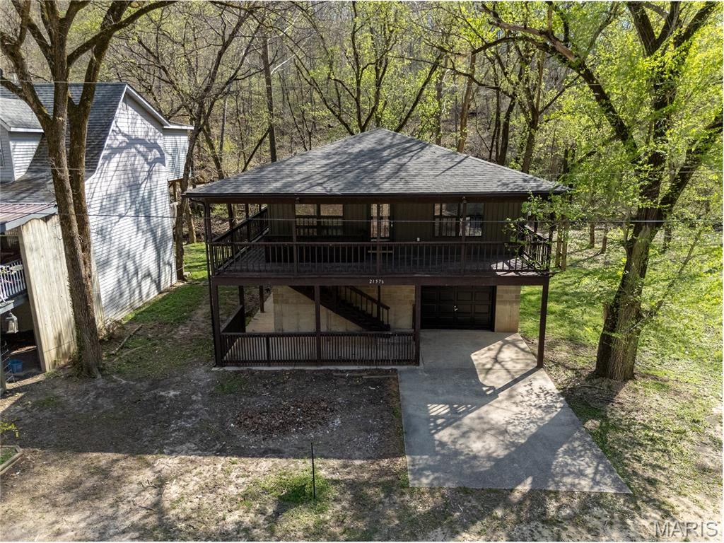 21582 Private Drive 8496 — photo
