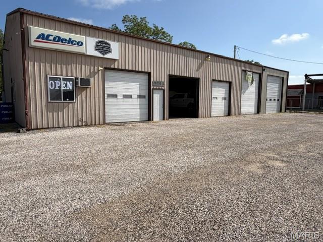 410 Main Street — photo