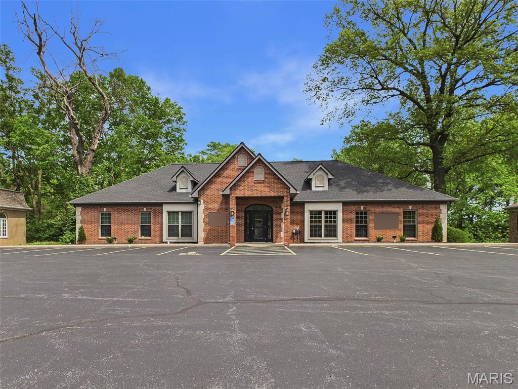 5 Executive Woods Court — photo