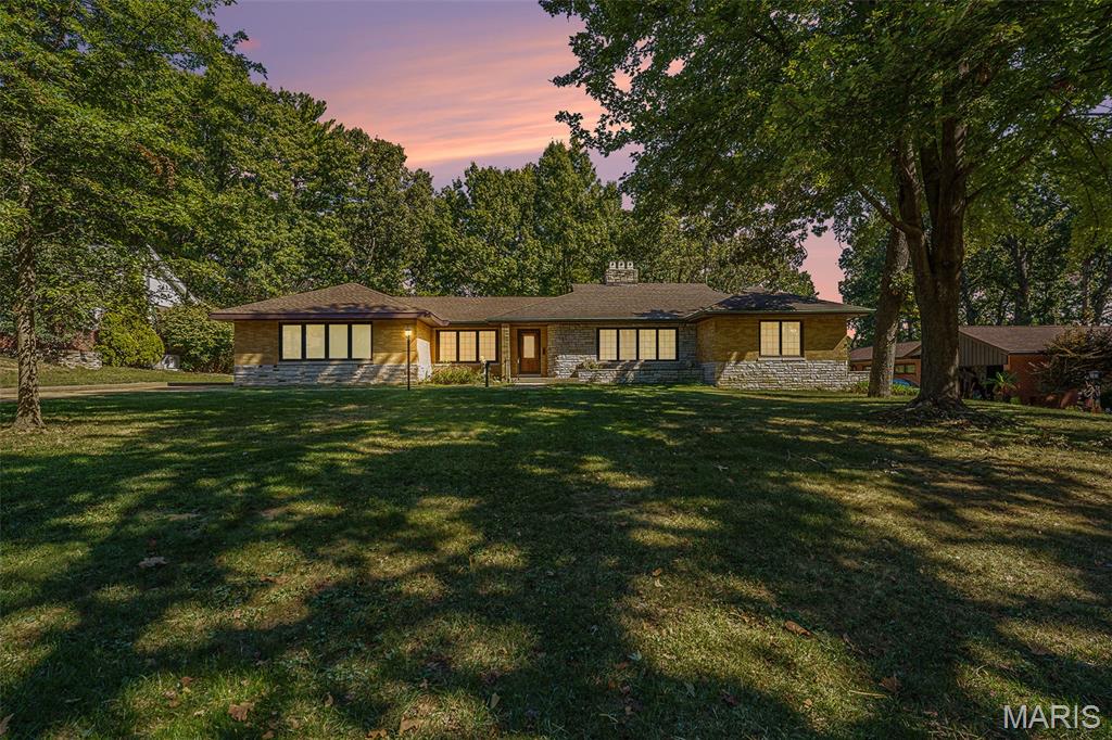 7369 Whitehaven Drive — photo