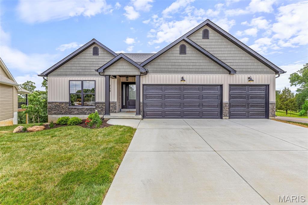 758 Blake Drive — photo