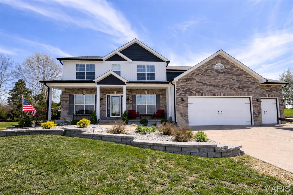 321 Red Wing Court — photo